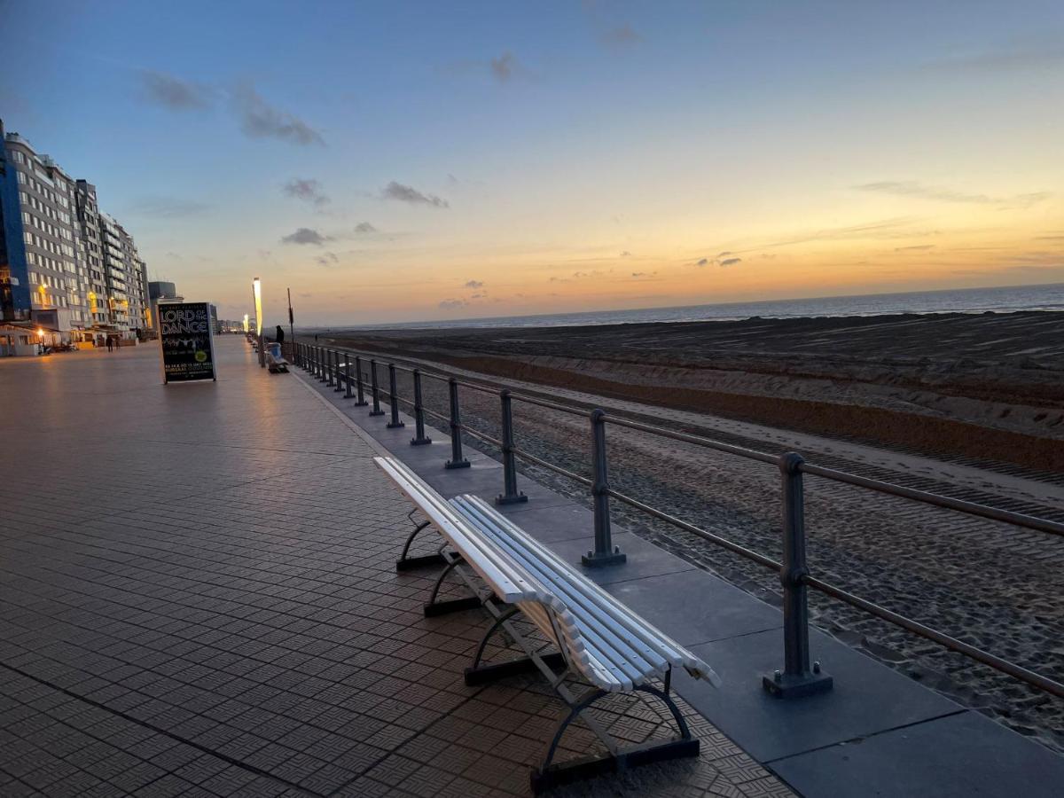 Studio Met Schitterend Uitzicht Op Oostende - Marijana2 Bagian luar foto